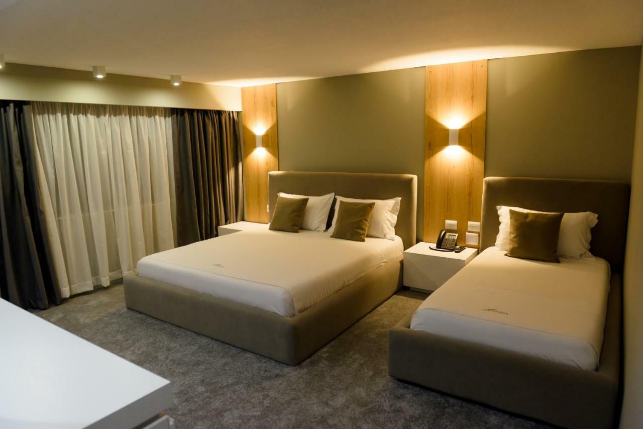 Hotel One Vlorë Exteriér fotografie